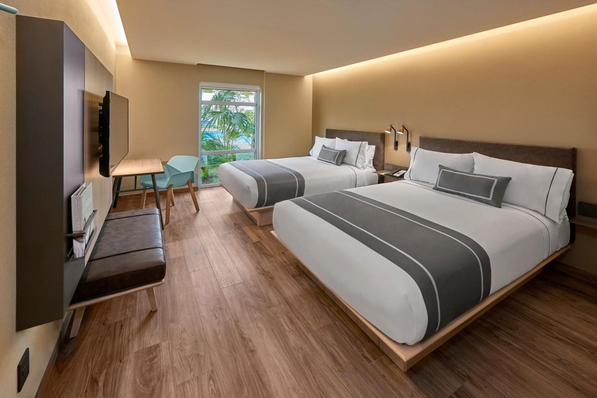 City Express Plus By Marriott Cancun Aeropuerto Riviera Екстериор снимка