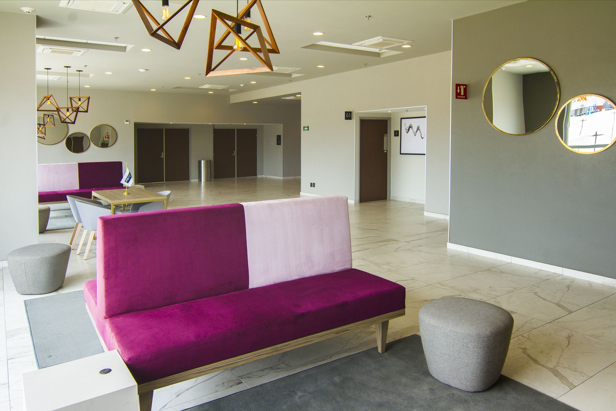 City Express Plus By Marriott Cancun Aeropuerto Riviera Екстериор снимка